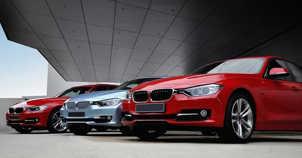 Why Choose a Pre-Owned Luxury Car Over a Brand-New One? Pre-Owned Luxury Car